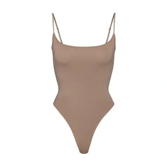 SKIMS Essential Cami Bodysuit Desert Womens 4X/5X - Picture 7 of 13